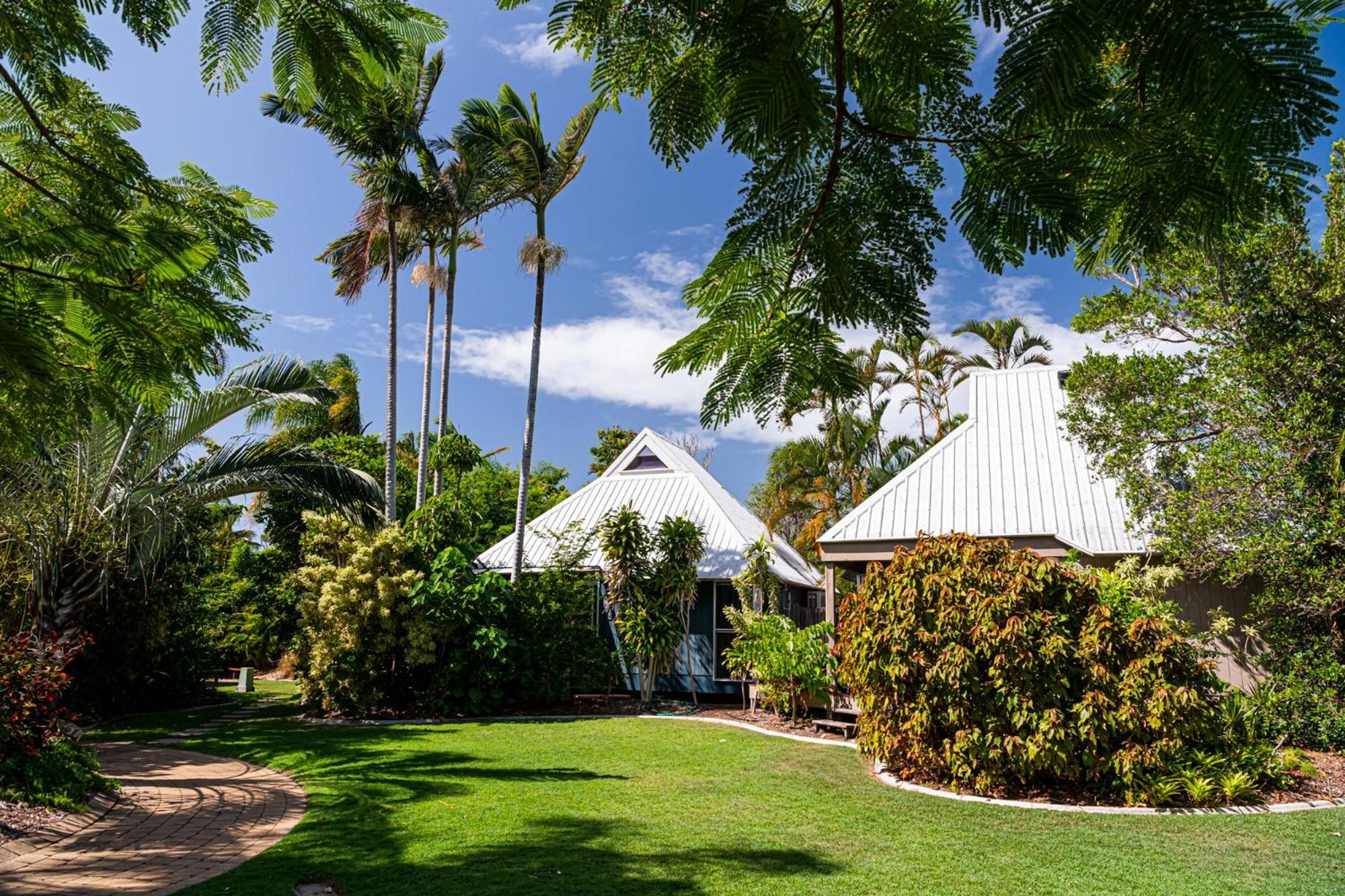 Kellys Beach Resort バーガーラ エクステリア 写真